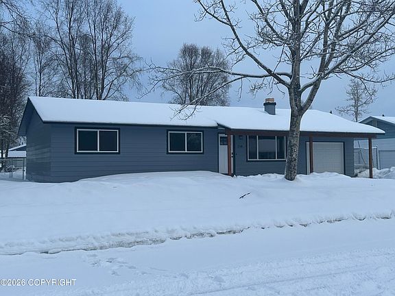 4th image of 714 Cypress Dr