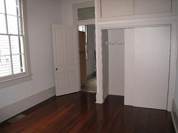 3rd image of 432 Nashville Ave
