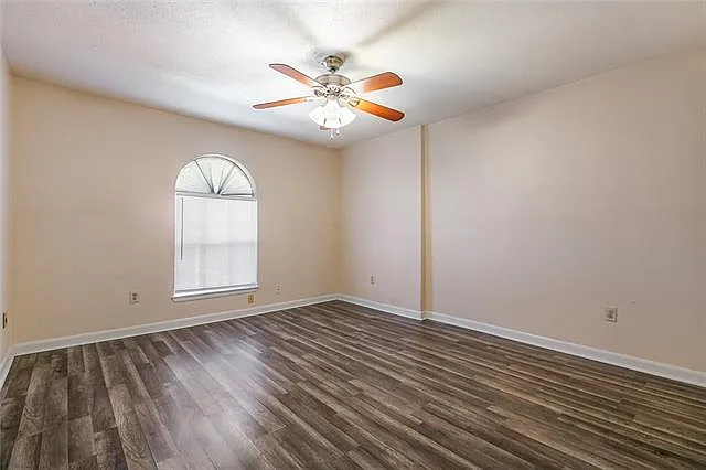 2500 Houma Blvd #323 — Photo 5