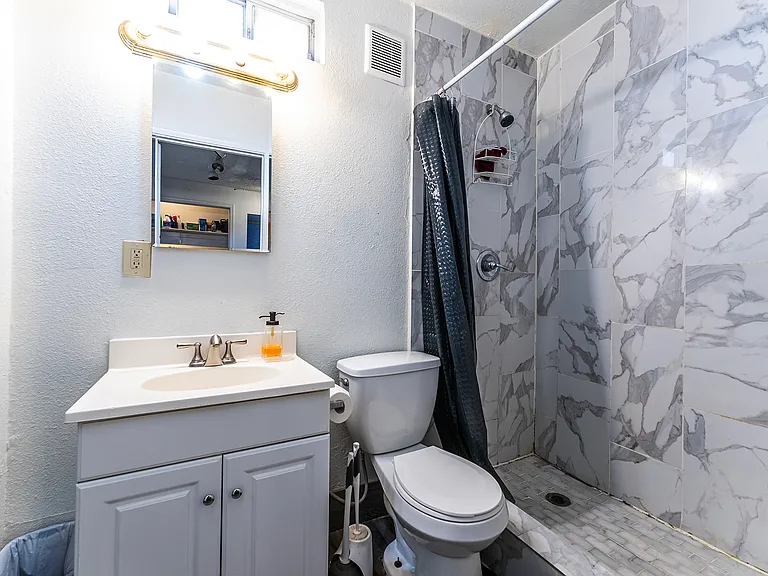 1345 E Orange St #1 — Photo 10