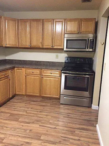 116 Stewart Ave Photo 1