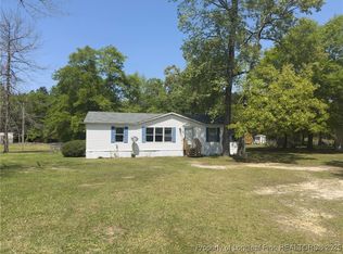 1141 Shaw Mill Rd, Saint Pauls, NC 28384