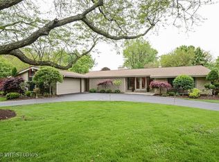 22W709 Elmwood Dr, Glen Ellyn, IL 60137