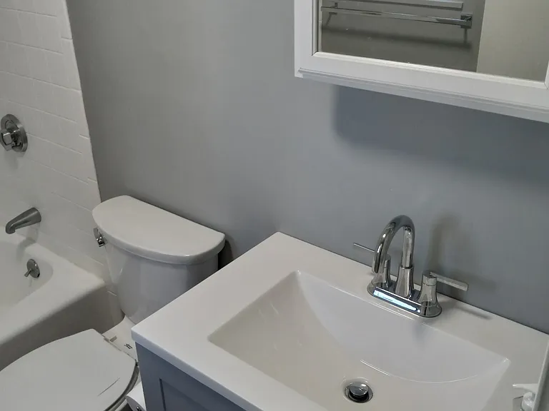 566 Washington St #1 — Photo 1