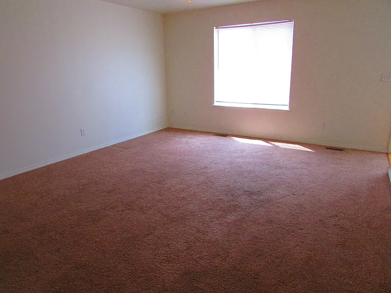 551 W Idaho Ave — Photo 9