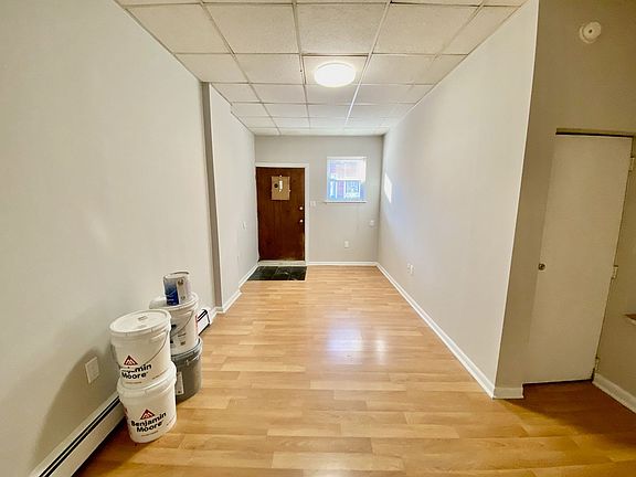 5th image of 1727 S Iseminger St