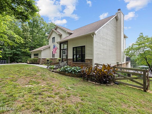 5th image of 12771 Tanglewood Dr