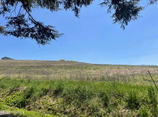 2082 Crawford Rd, Bloomsburg, PA 17815