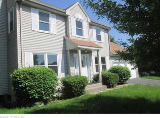 105 Baldwin Dr, Middletown, CT 06457