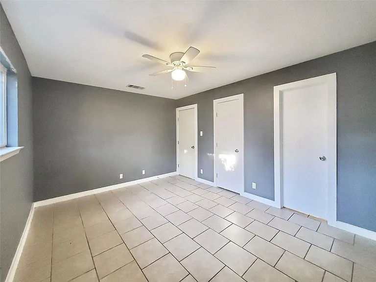 1813 Nicole Cir #B — Photo 6