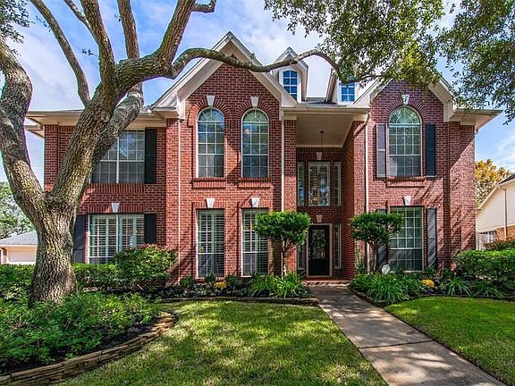 3rd image of 3007 Fair Dawn Ct