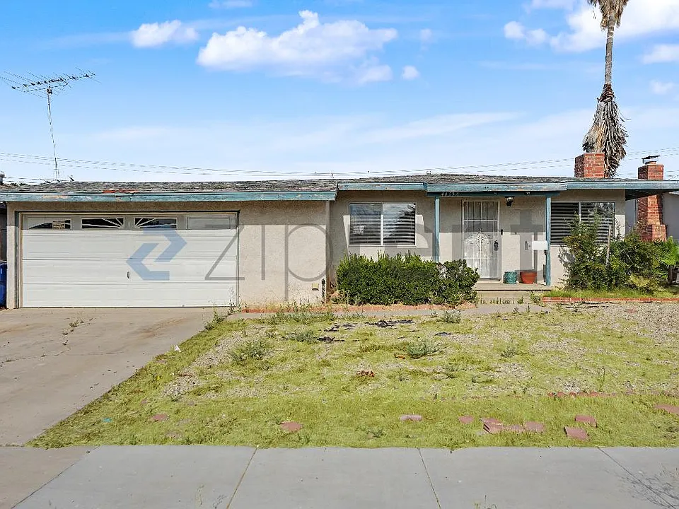 44302 Kirkland Ave