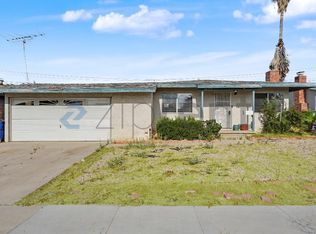 44302 Kirkland Ave, Lancaster, CA 93535