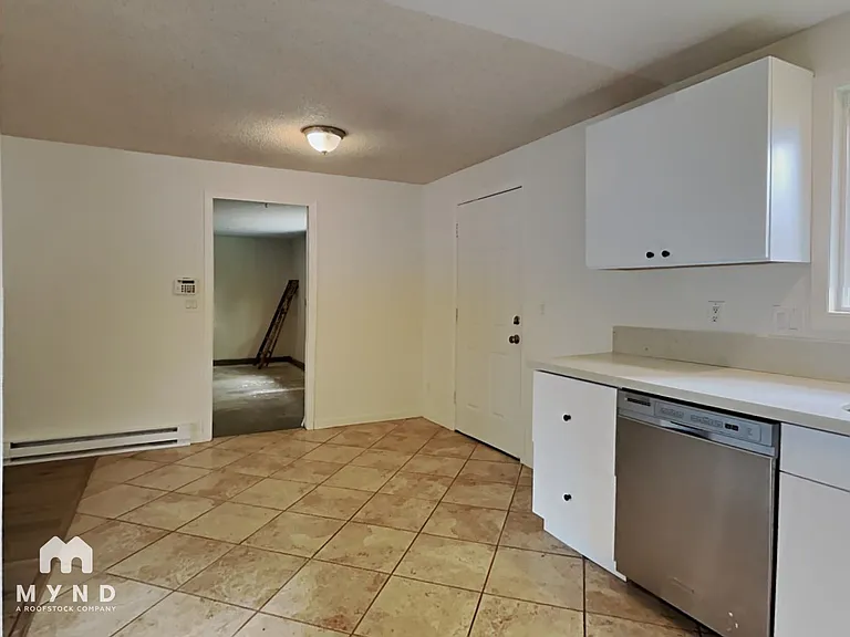 8612 Sw Ctr — Photo 22