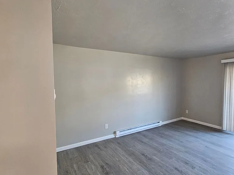 306-310 N 11th St — Photo 5