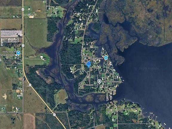 4th image of 1180 Beachcomber Rd