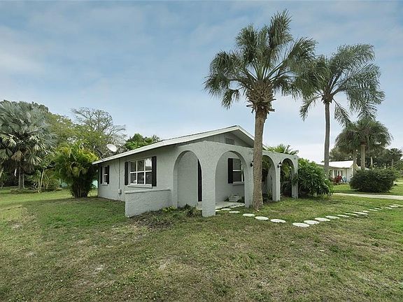 2nd image of 4431 Alligator Dr