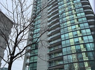 5740 Yonge St #2204, Toronto, ON M2M 0B1