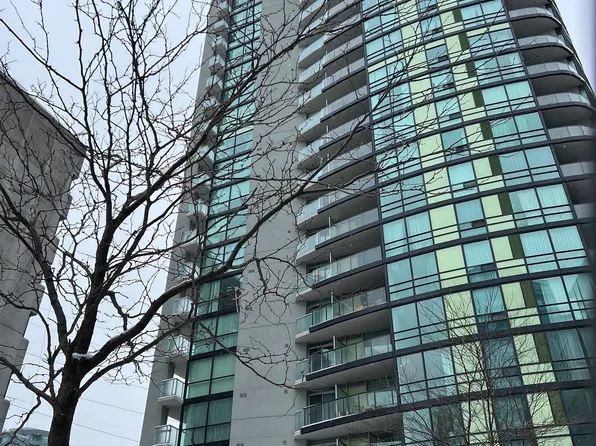 5740 Yonge St, Toronto, ON