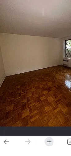 4110 Bowne St Photo 1