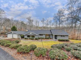 2411 Hawthorne Ln, Gainesville, GA 30506