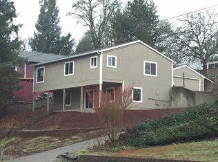 340 E 3rd St, Yamhill, OR