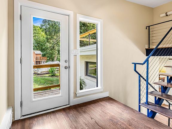 3rd image of 6818 Ardmore Dr