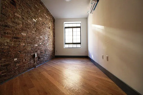 Rented by null | media 2