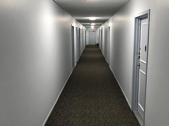 3rd image of 1465 NE 123rd St APT 804