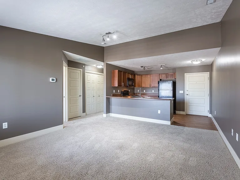 The Sterling Apartments at Grand Island — Photo 98