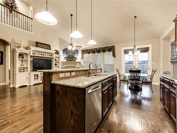 4th image of 6366 Chimney Peak Ln