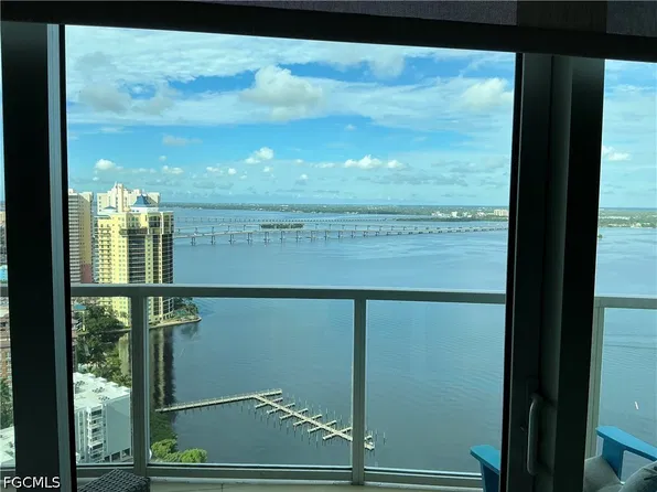 3000 Oasis Grand Blvd S #2903, Fort Myers, FL 33916