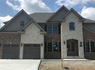 2475 Pascoli Pl, Lexington, KY 40509