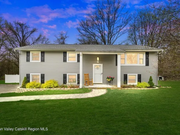 87 N Putt Corners Road, New Paltz, NY 12561