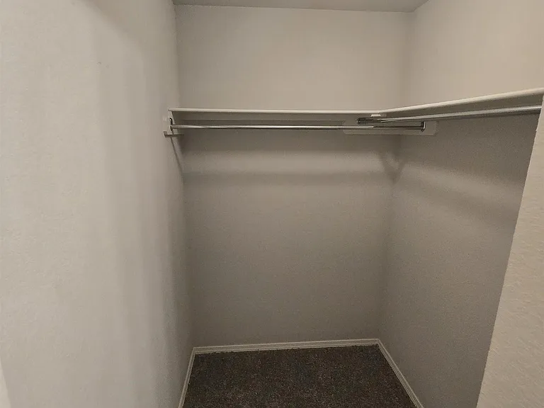 31 Winter Valley Cv — Photo 10