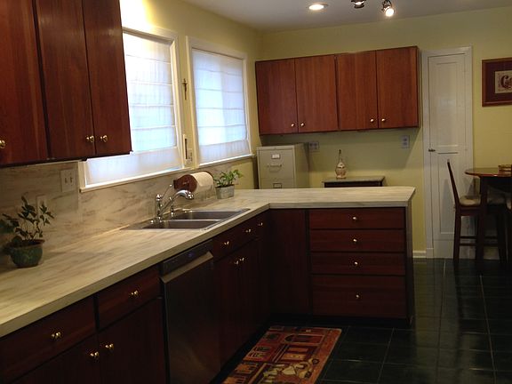 kitchen-room for table
