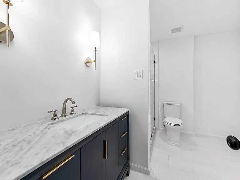 727 Bunker Hill Rd #104 — Photo 20