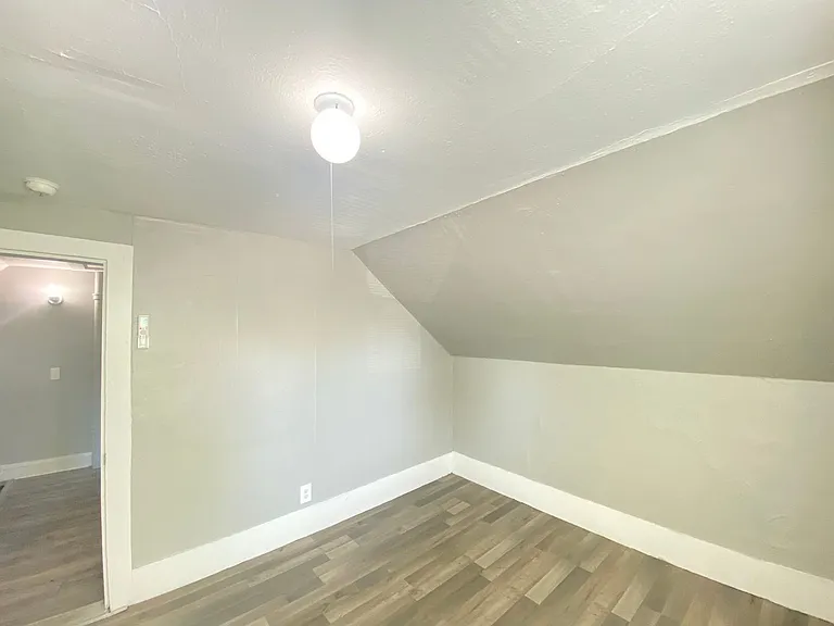 4 Shedds Ave — Photo 30