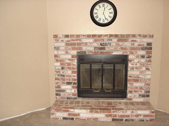 3rd image of 1438 Snyder St