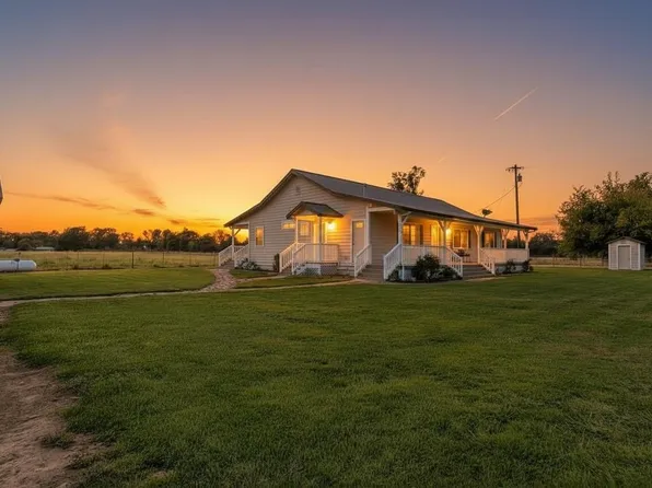 5890 Deschutes Rd, Anderson, CA 96007