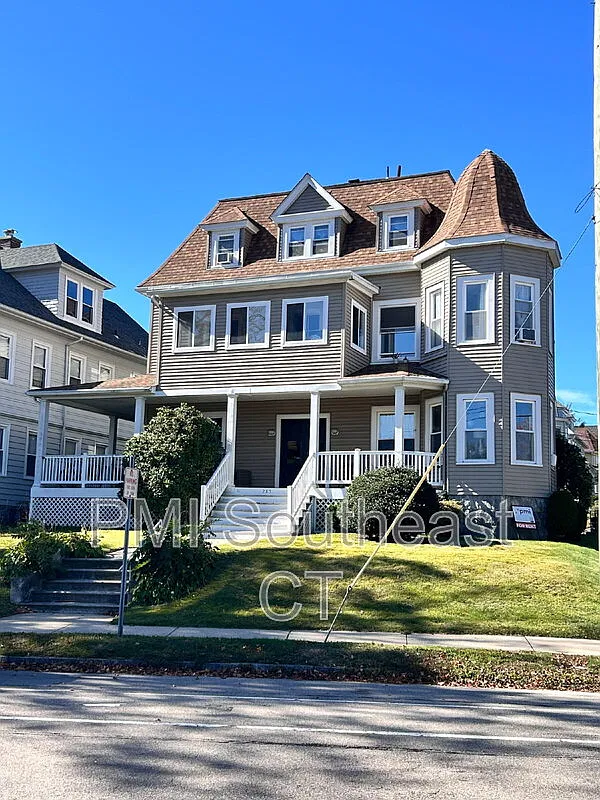 2 bed, 1.0 bath, 750 sqft, $1,650 — Photo 1