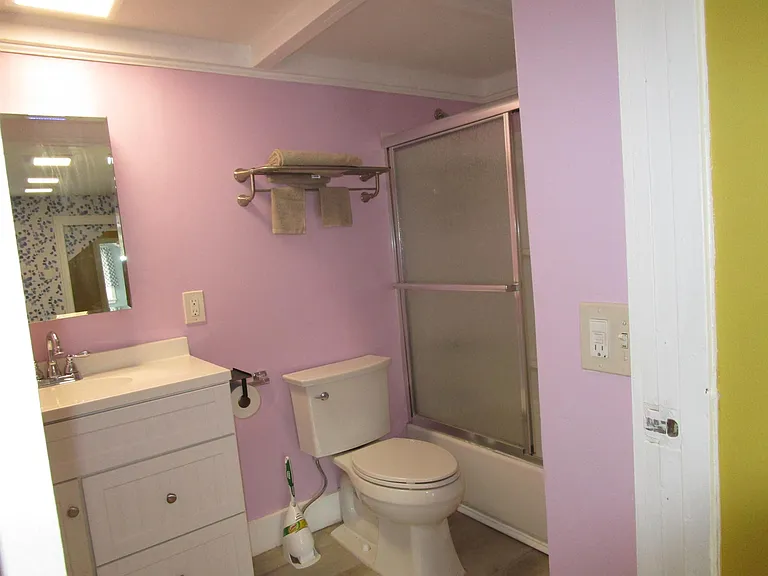 216 Irving St #5 — Photo 9