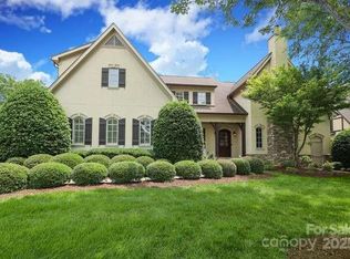 1103 Mapesbury Ln, Waxhaw, NC 28173