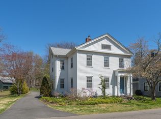 39 Liberty St, Madison, CT 06443
