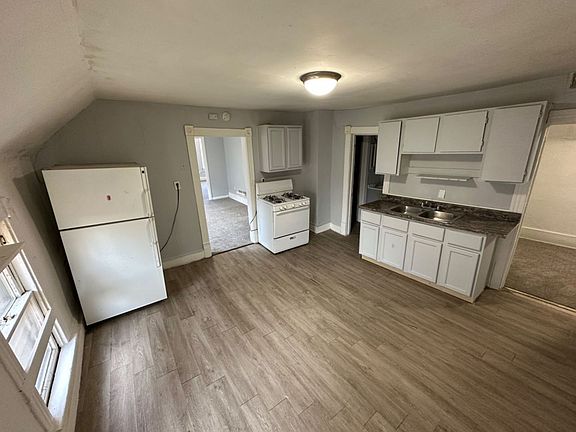 4th image of 2506 S 6th St #3C