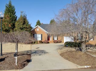 18 Wildlife Trl, Greer, SC 29650