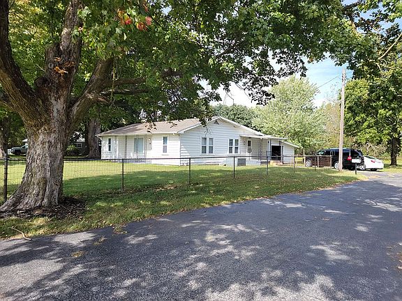 03 End of Driveway