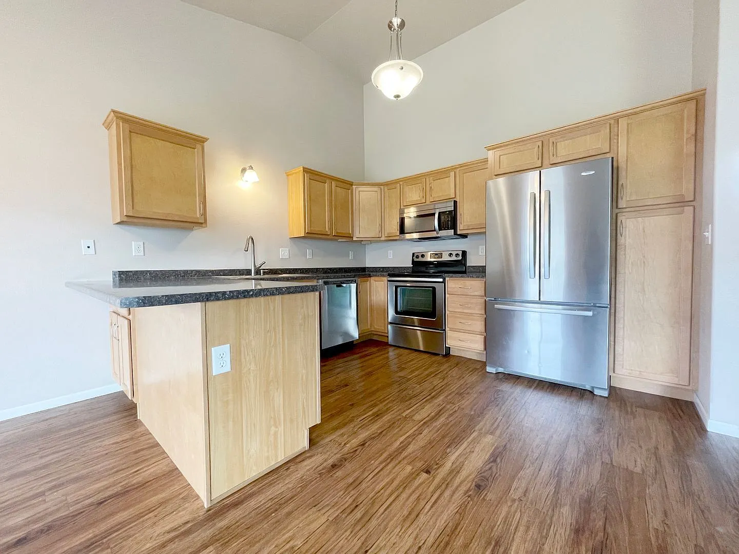 Woodside Townhomes — Photo 2