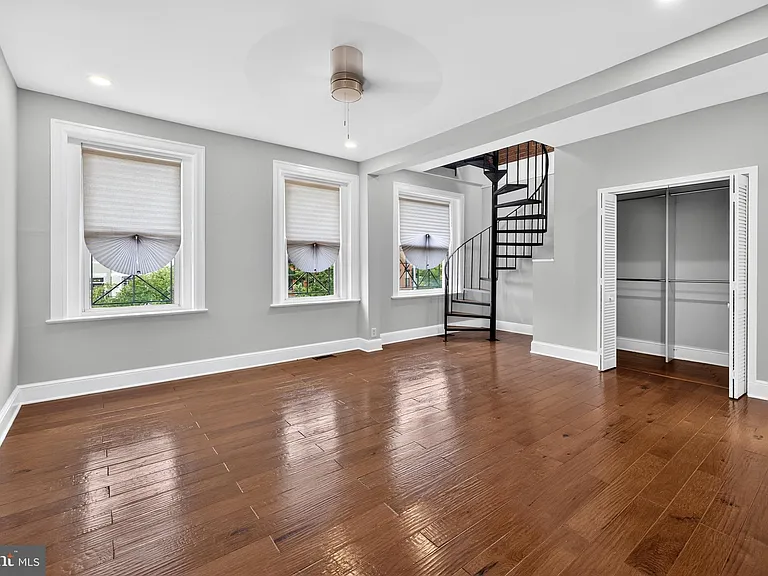 3015 13th St NW — Photo 29