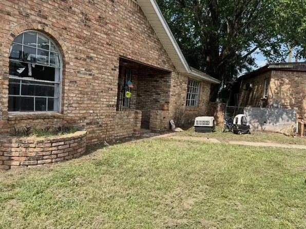 1601 State Highway 31 E, Kilgore, TX 75662